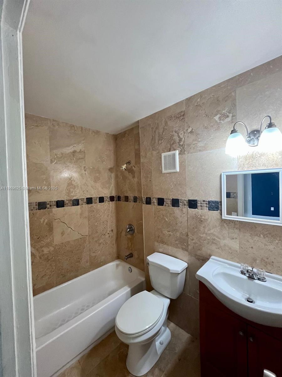 GREENTREE CONDO - Residential Lease