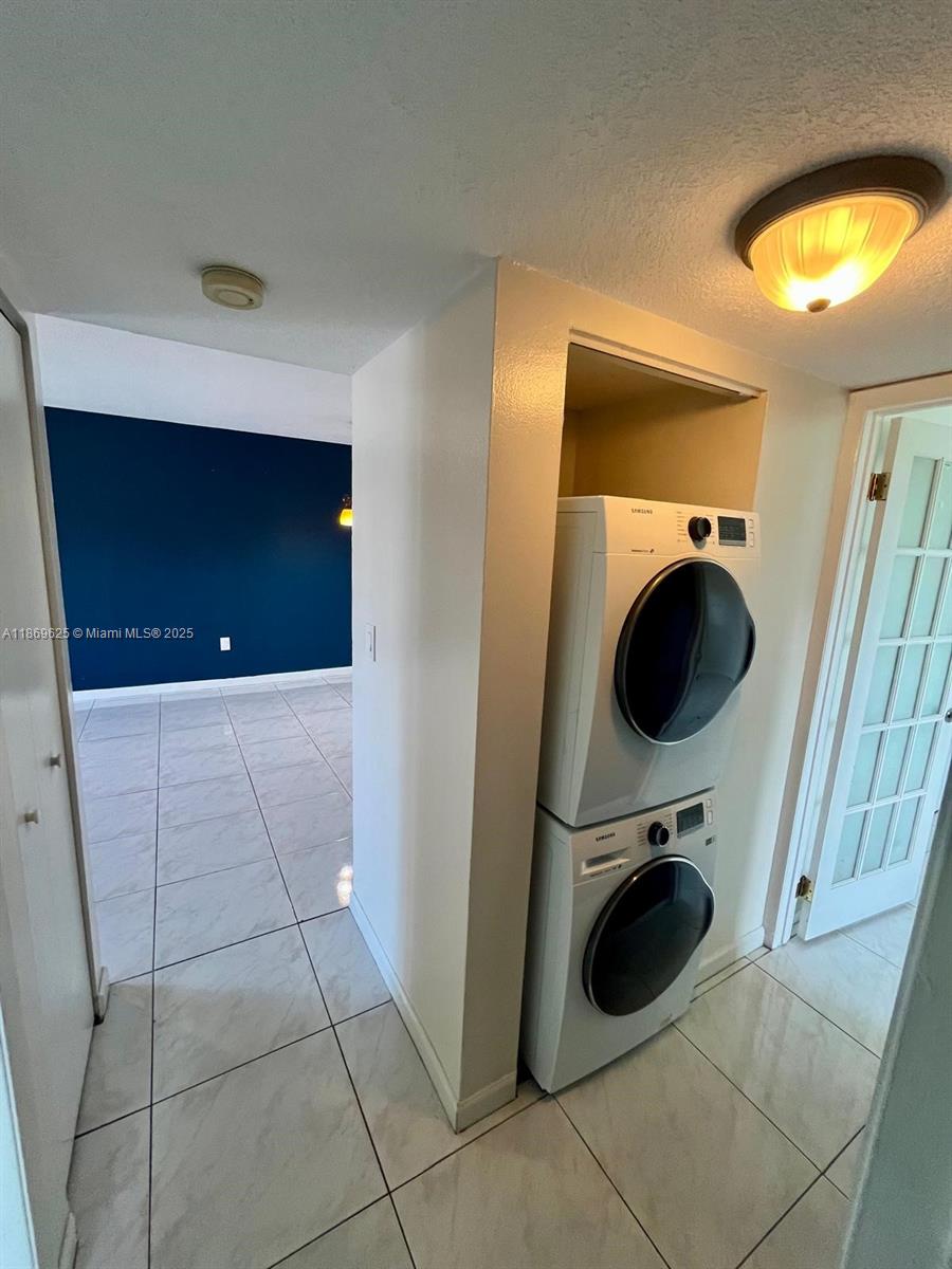 GREENTREE CONDO - Residential Lease