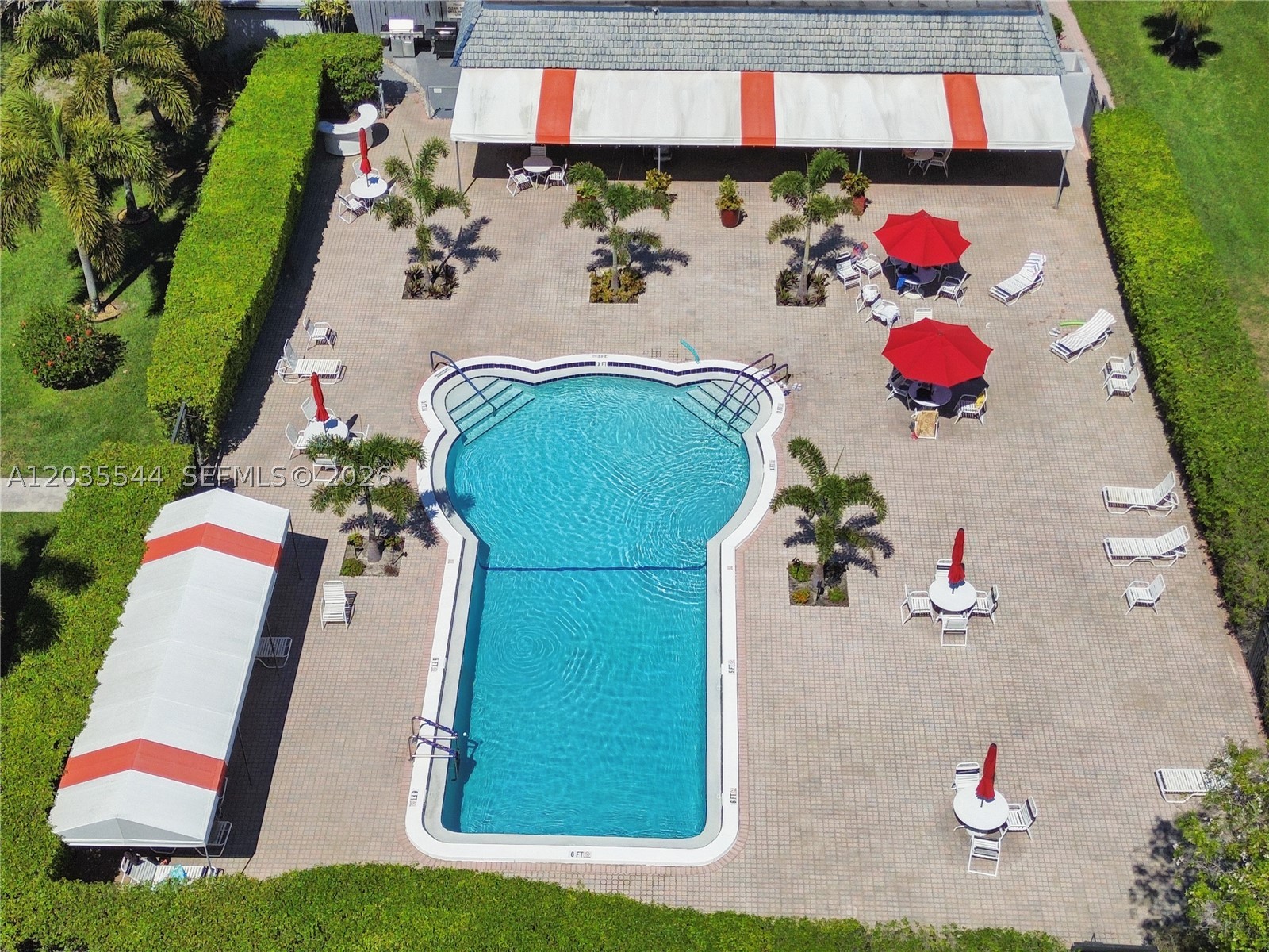 ORIOLE GOLF & TENNIS CLUB - Residential