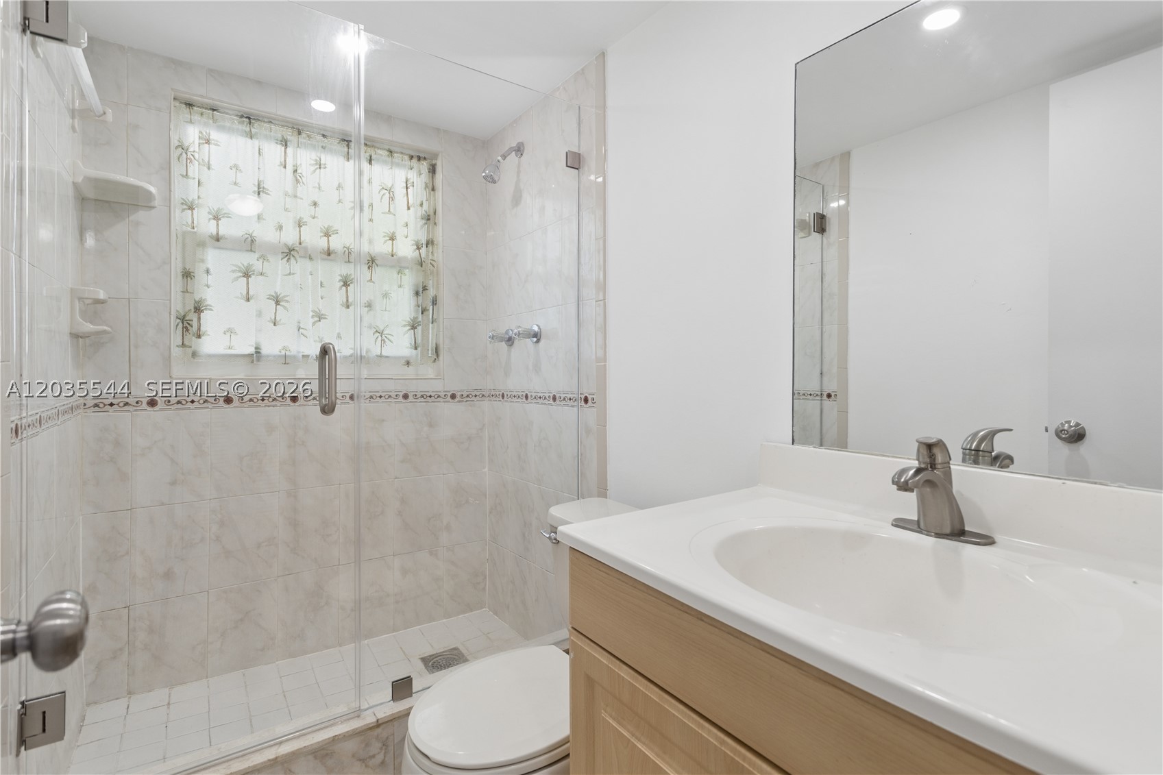 ORIOLE GOLF & TENNIS CLUB - Residential
