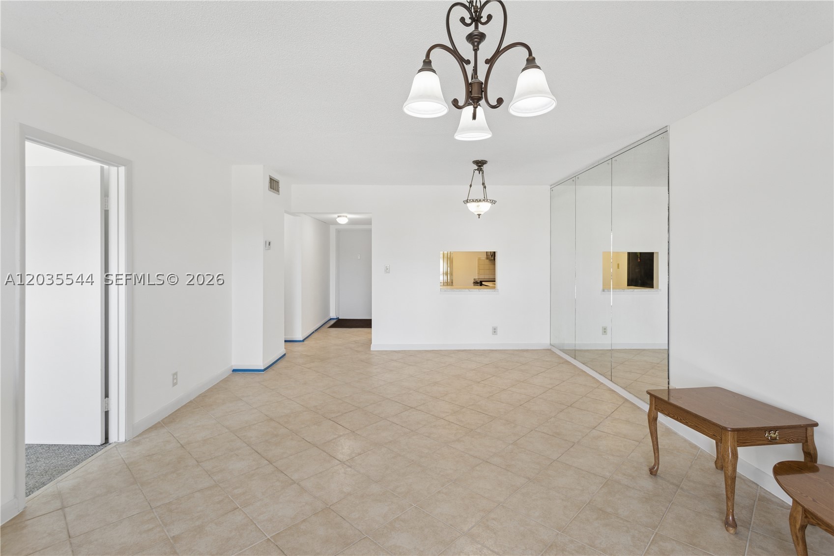 ORIOLE GOLF & TENNIS CLUB - Residential