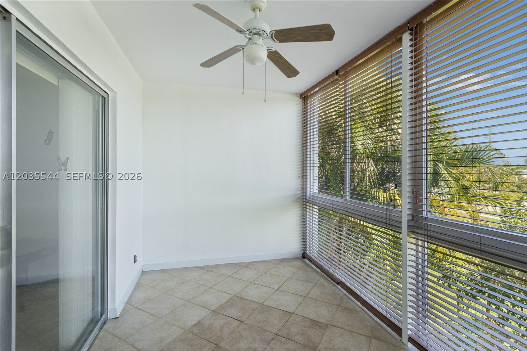 ORIOLE GOLF & TENNIS CLUB - Residential