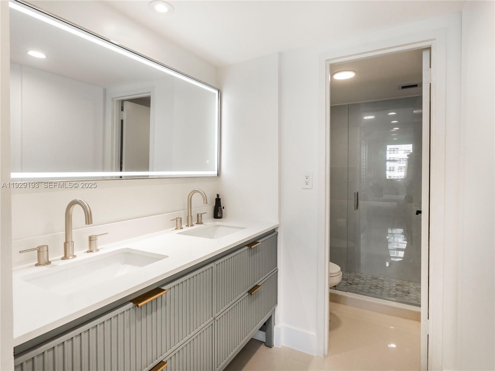 ARLEN BEACH CONDO - Residential Lease