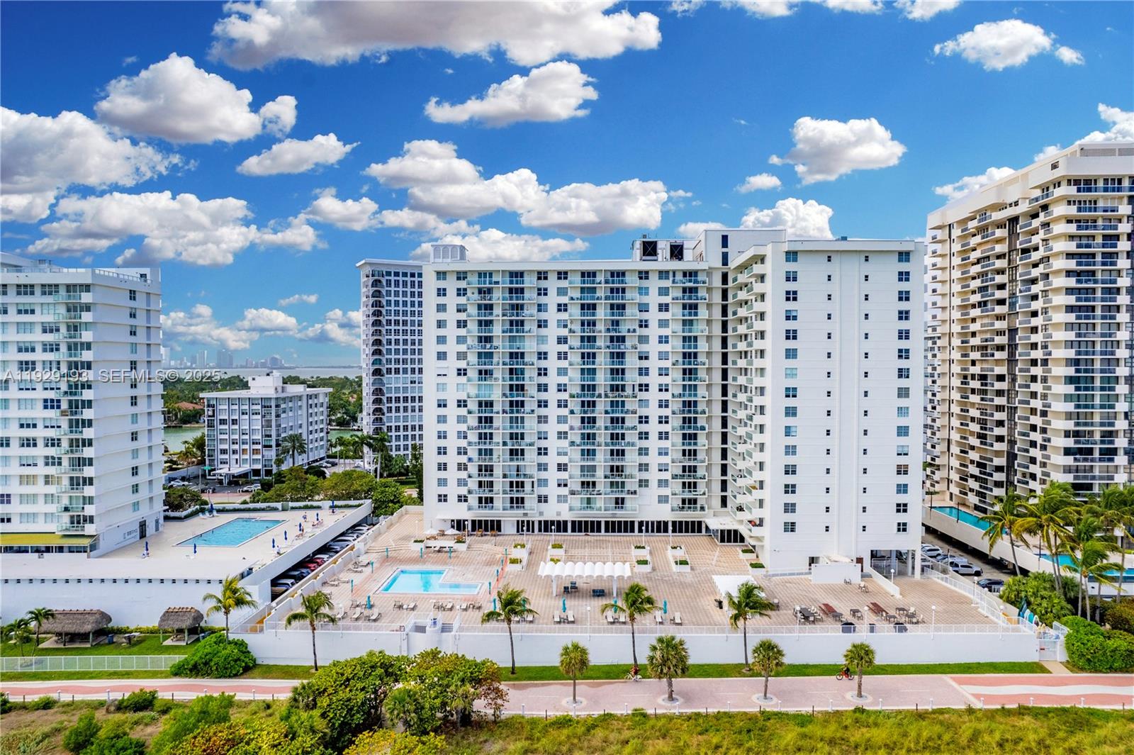 ARLEN BEACH CONDO - Residential Lease