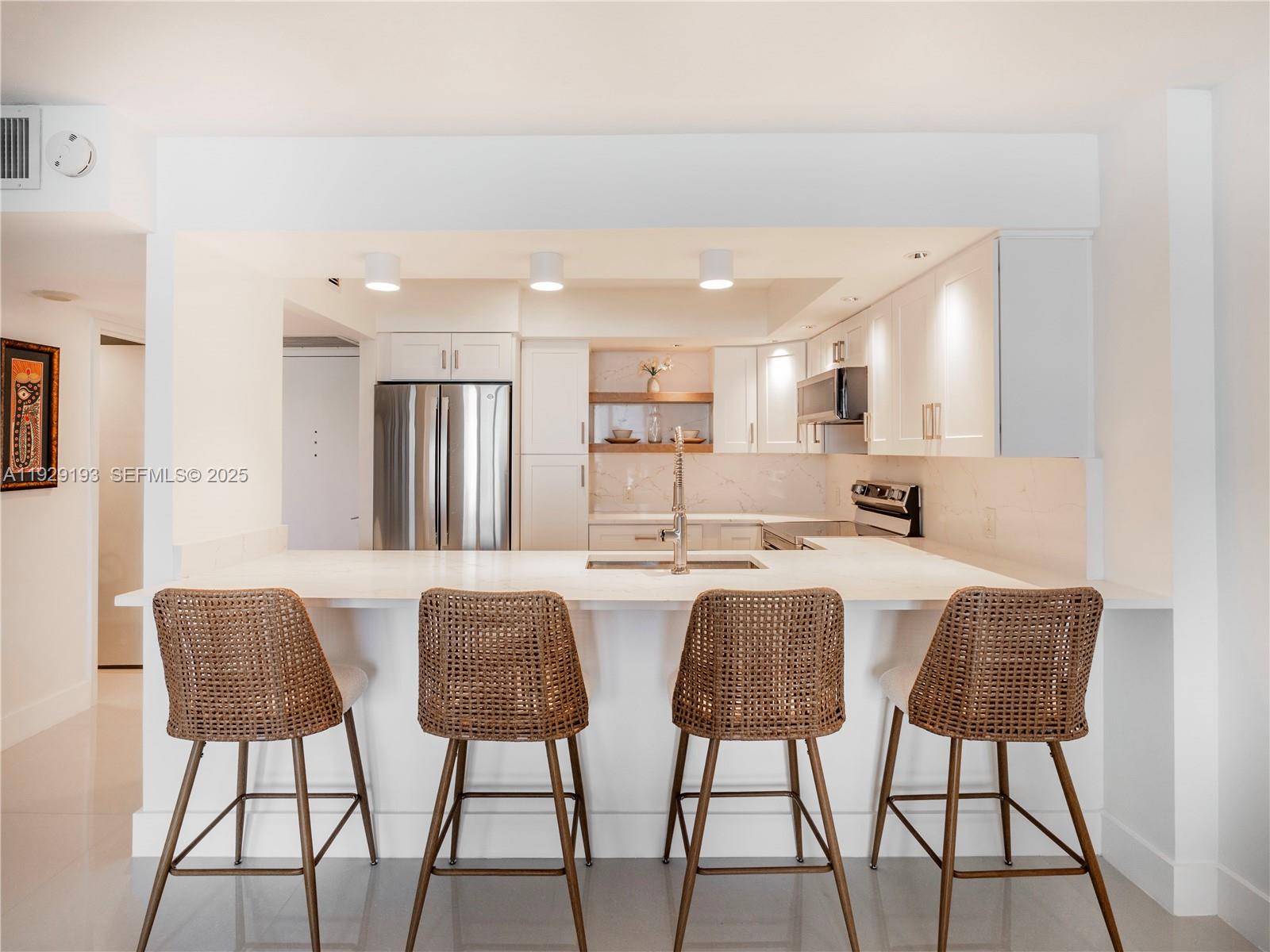 ARLEN BEACH CONDO - Residential Lease