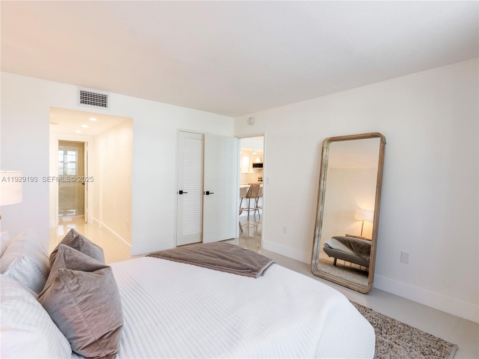 ARLEN BEACH CONDO - Residential Lease