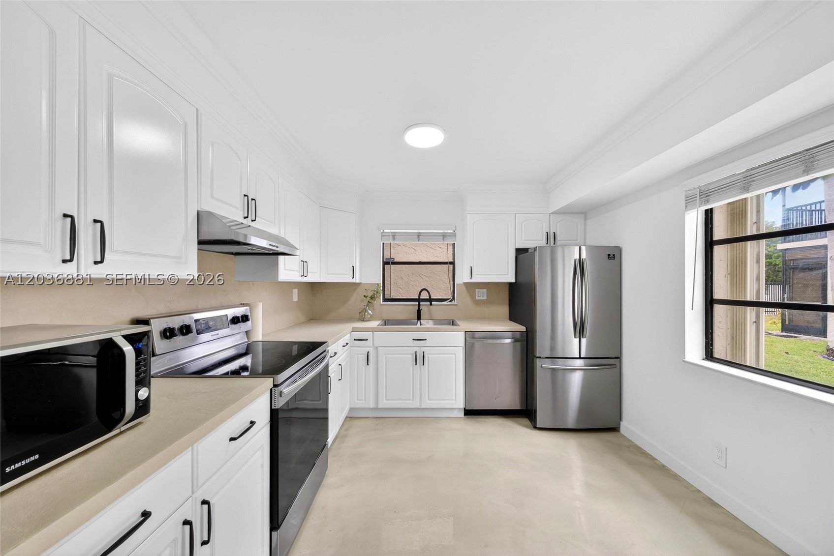 TOWNE GREENE CONDO - Residential Lease