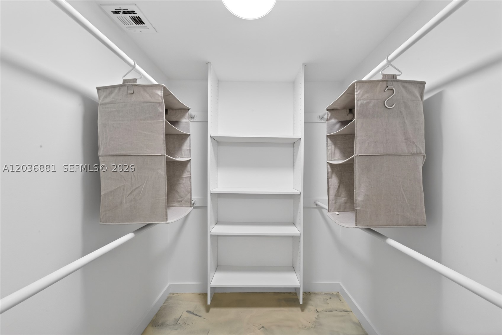 TOWNE GREENE CONDO - Residential Lease