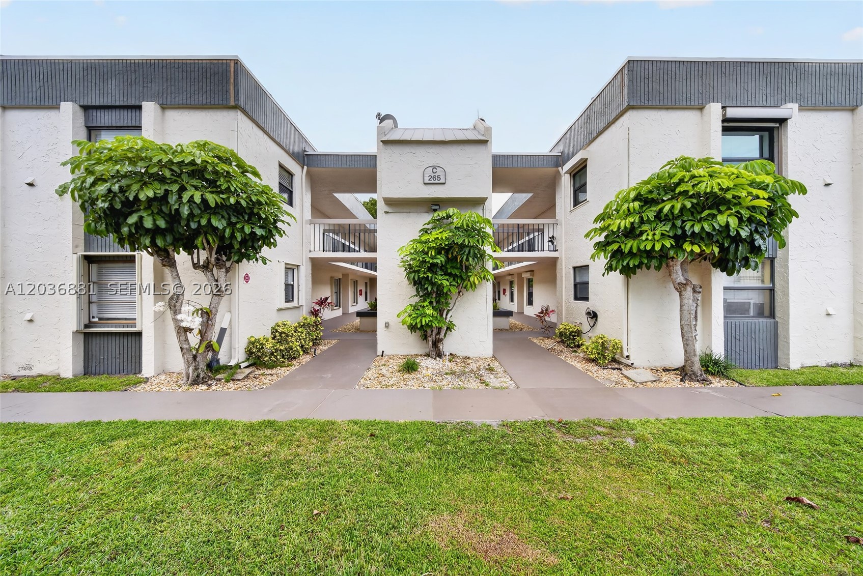 TOWNE GREENE CONDO - Residential Lease