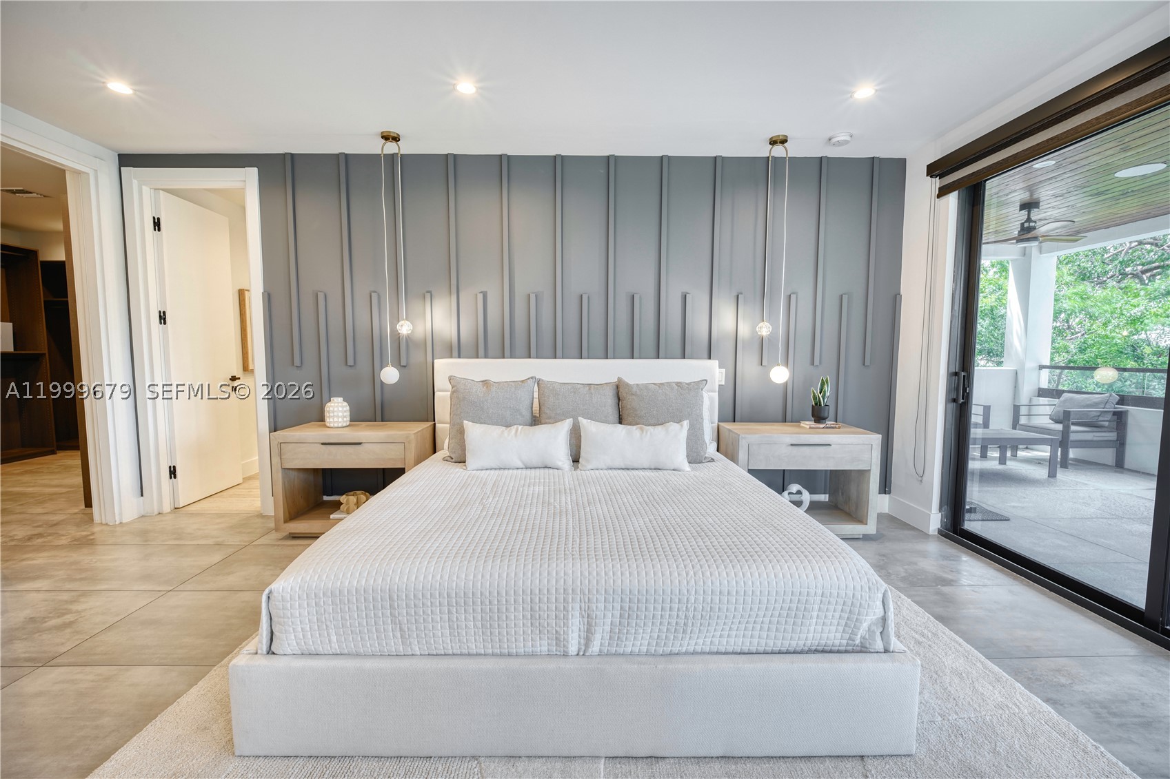 LAUDERDALE BEACH - Residential