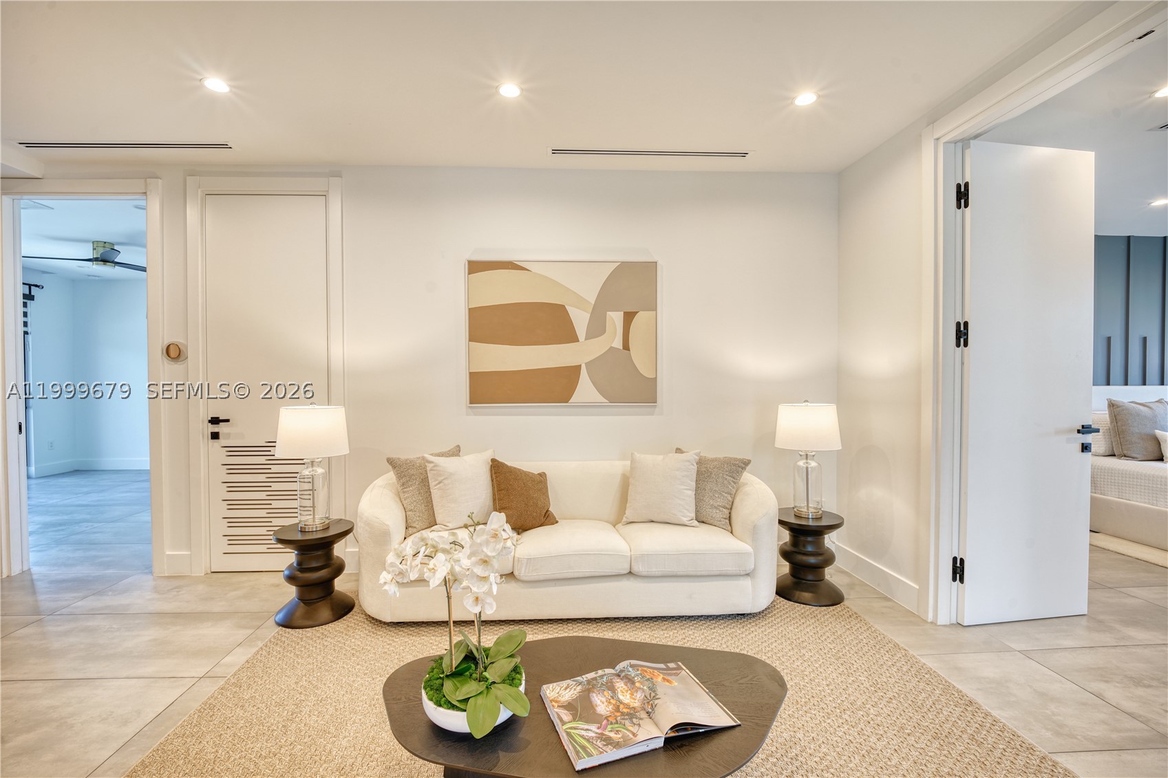 LAUDERDALE BEACH - Residential