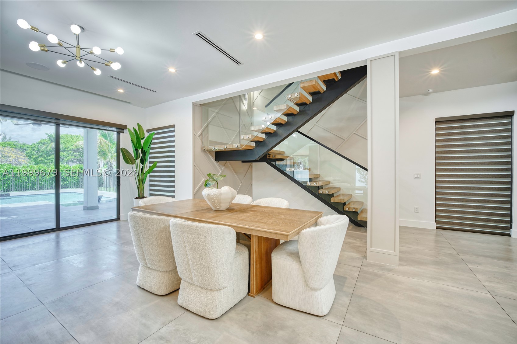 LAUDERDALE BEACH - Residential
