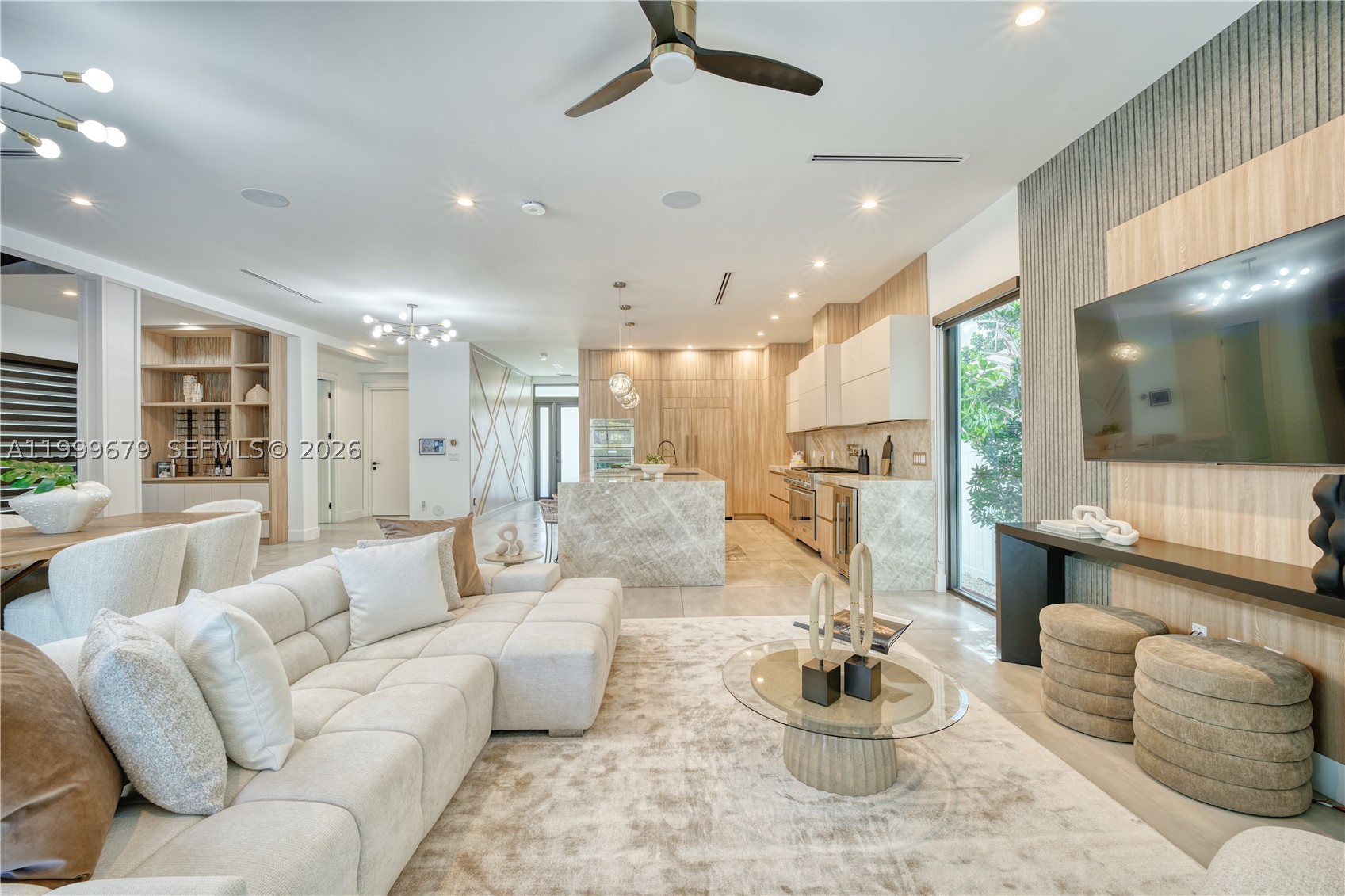 LAUDERDALE BEACH - Residential