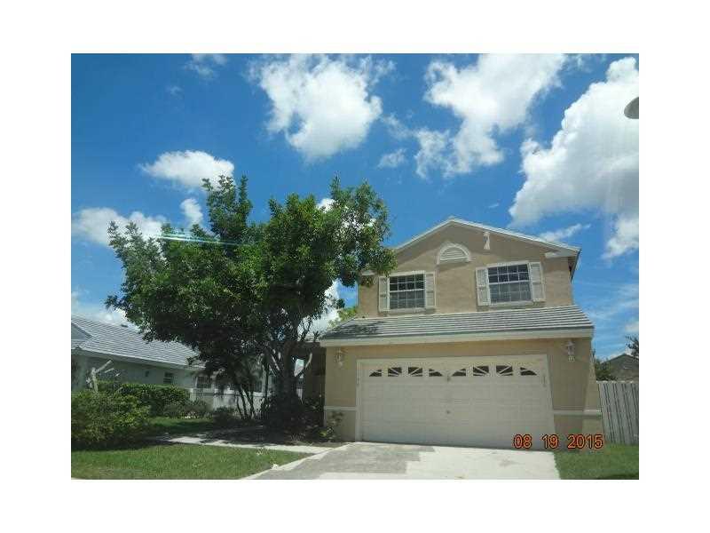 BACK IN THE MARKET! NEWLY UPDATED CARPET, FRESH INTERIOR PAINT. NEW ROOF! NEW A/C! NEW KITCHEN CABINETS & APPLIANCES! 4 BEDROOMS, 2.5 BATHROOMS, 2 CAR GARAGE, DEN/OFFICE COULD BE USED AS A 5TH BEDROOM, 2 STORY HOME IN PEMBROKE PINES-SILVER LAKES, BRITTANY  NEIGHBORHOOD! OPEN FLOOR PLAN! VAULTED CEILINGS! COVERED PATIO! SHOW & SELL TODAY!
