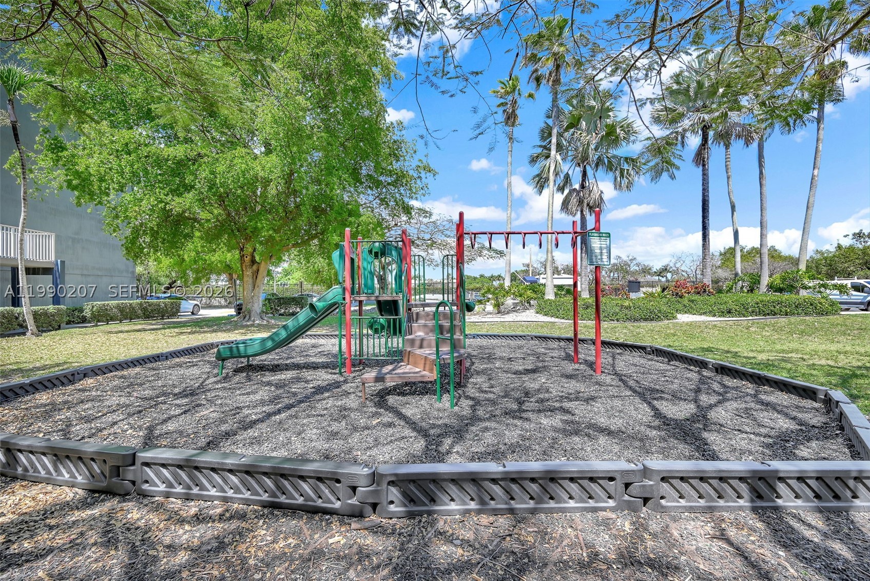 PARADISE POINTE CONDO - Residential