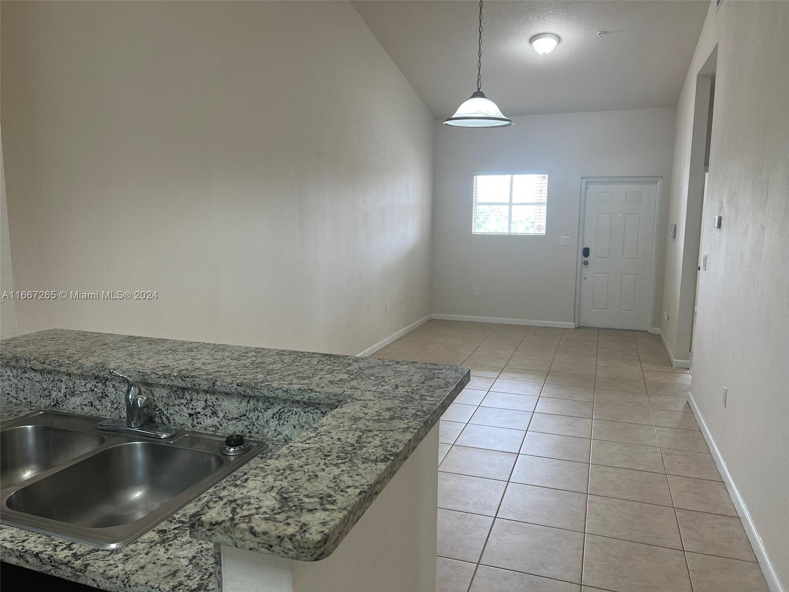 CHAMBERS LAND COMPANY SUB - Residential Lease
