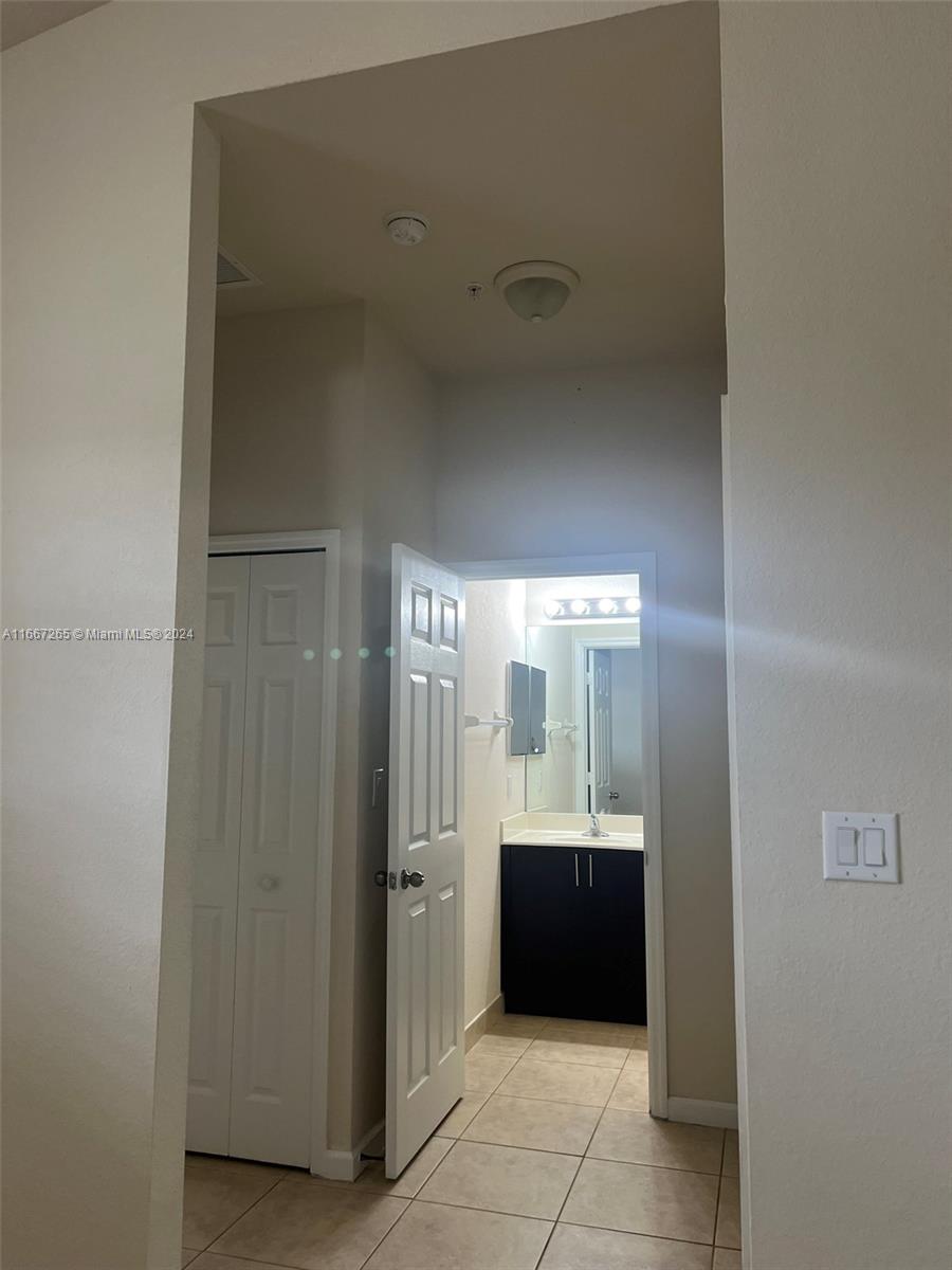 CHAMBERS LAND COMPANY SUB - Residential Lease