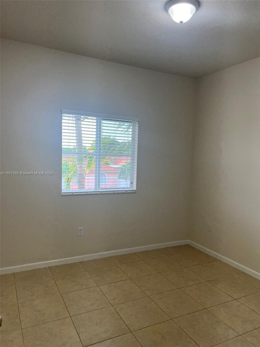CHAMBERS LAND COMPANY SUB - Residential Lease