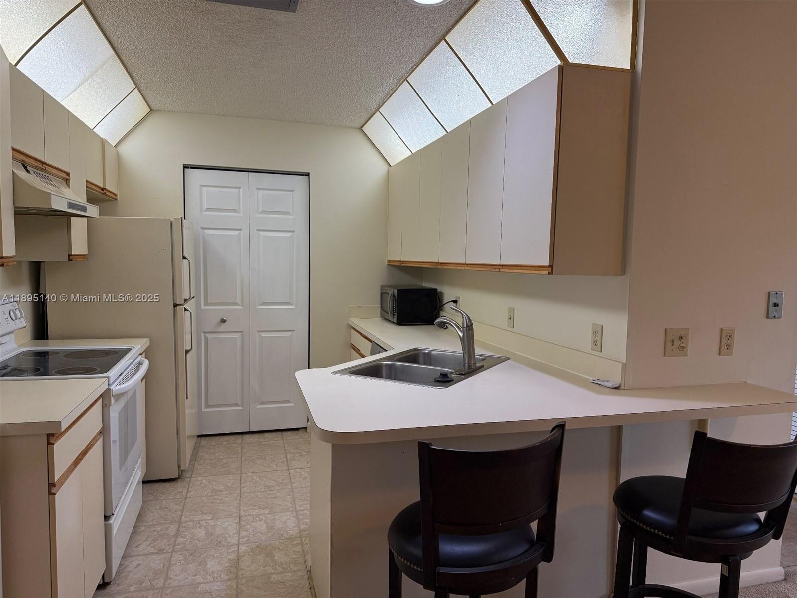 PINECROFT CONDO - Residential Lease