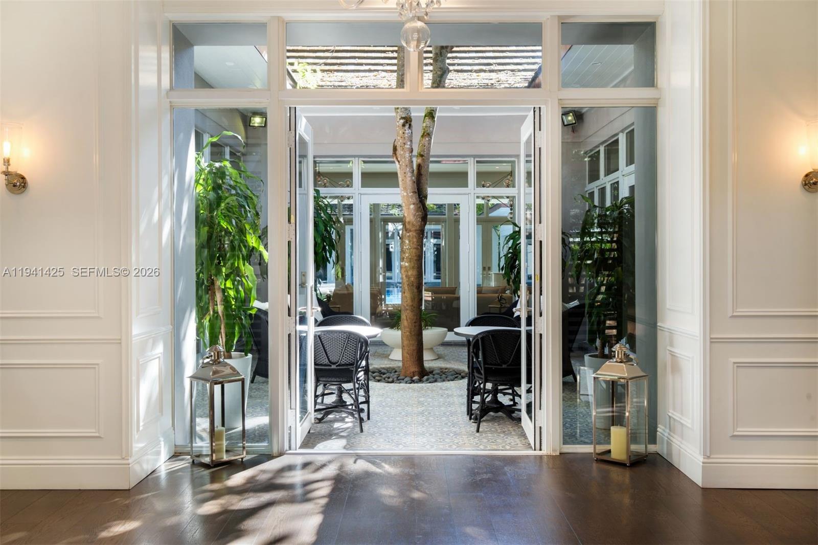 CLEVELAND PARK - Residential