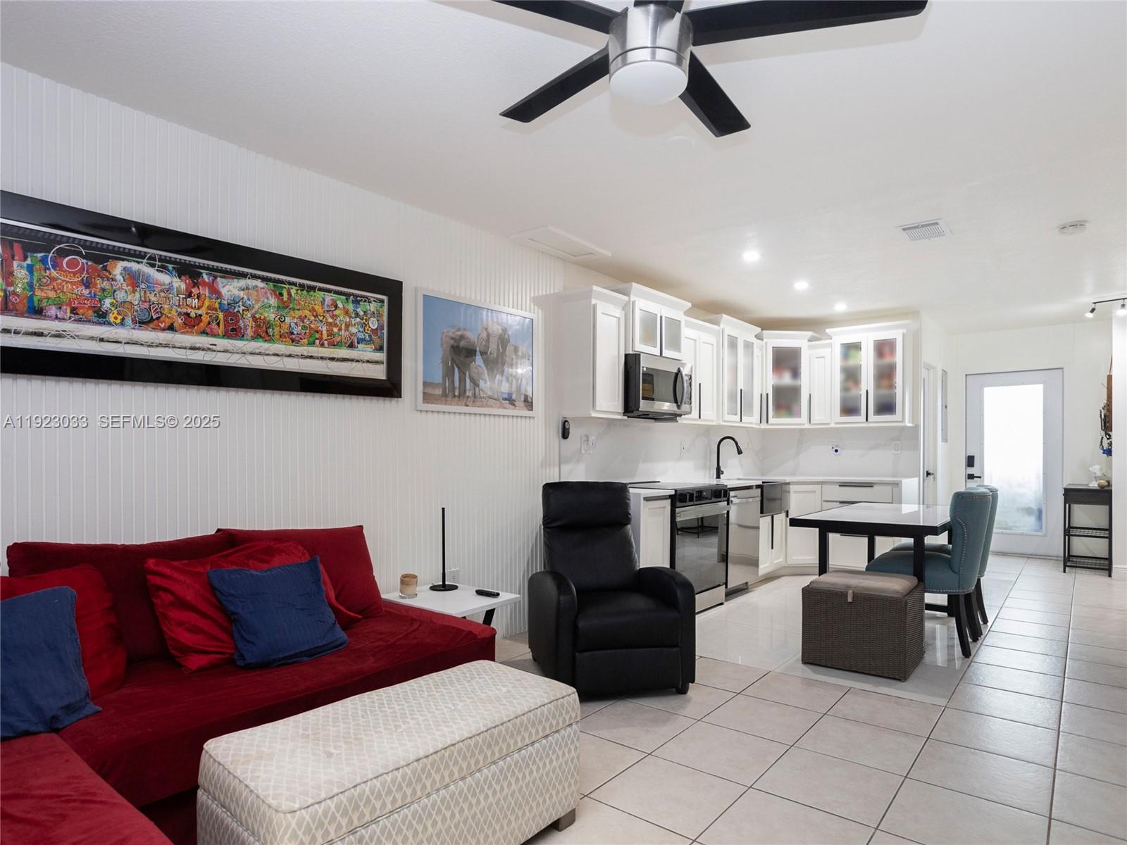 NEO VIEW CONDO - Residential
