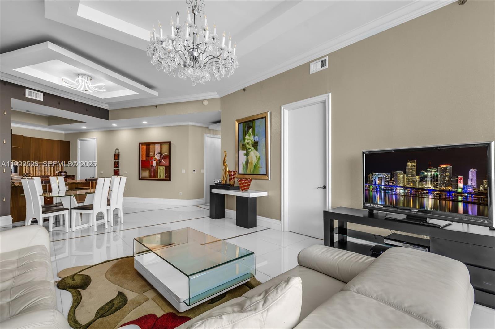 TDR TOWER I CONDO - Residential Lease
