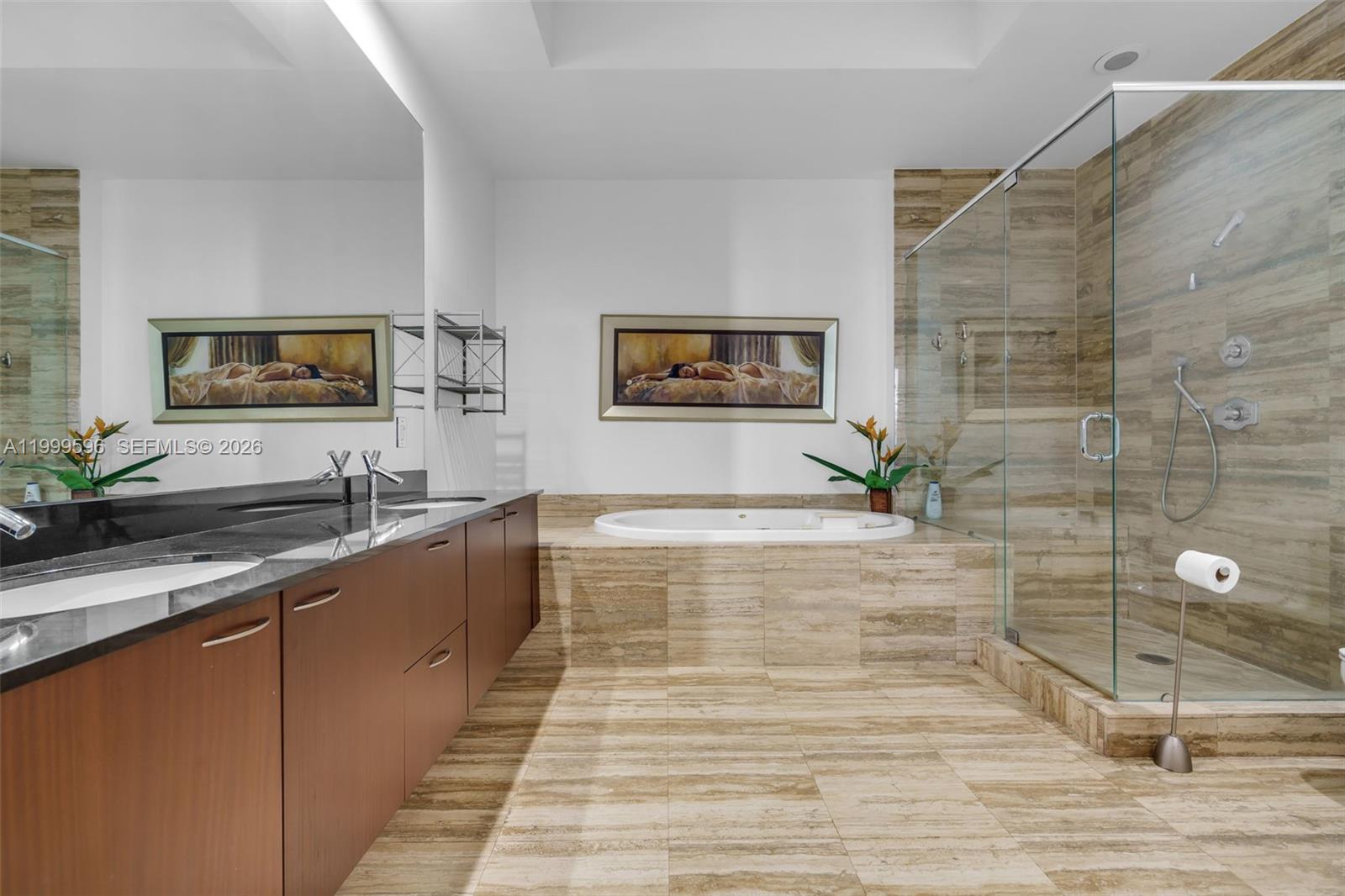 TDR TOWER I CONDO - Residential Lease