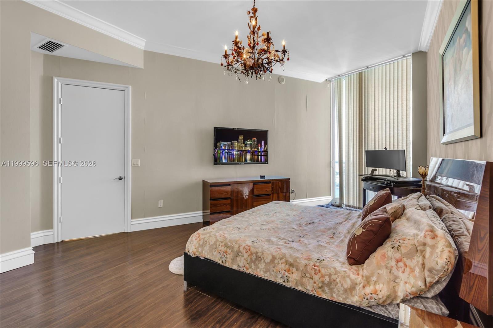 TDR TOWER I CONDO - Residential Lease