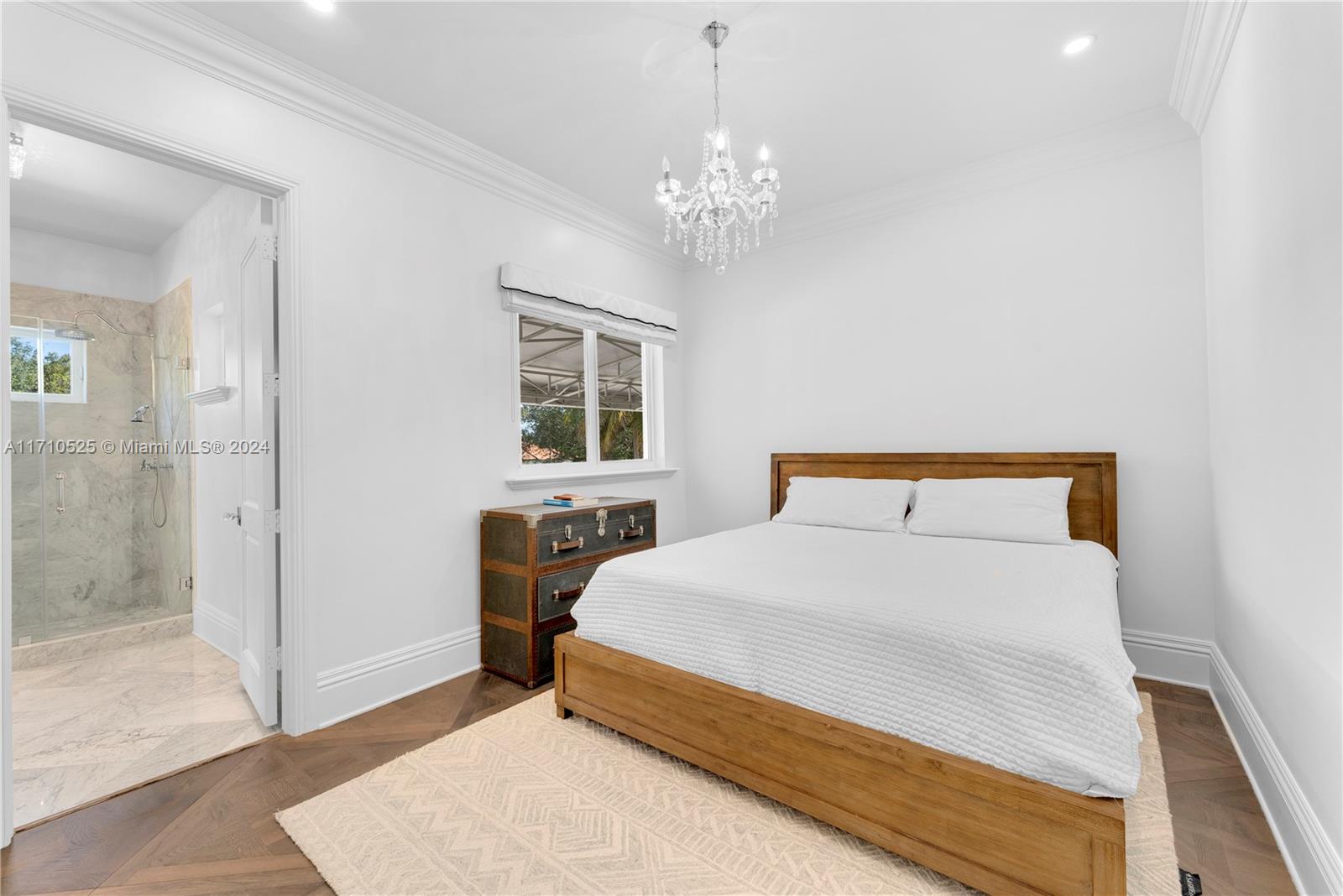SOUTHERN GARDENS 1ST ADDN - Residential