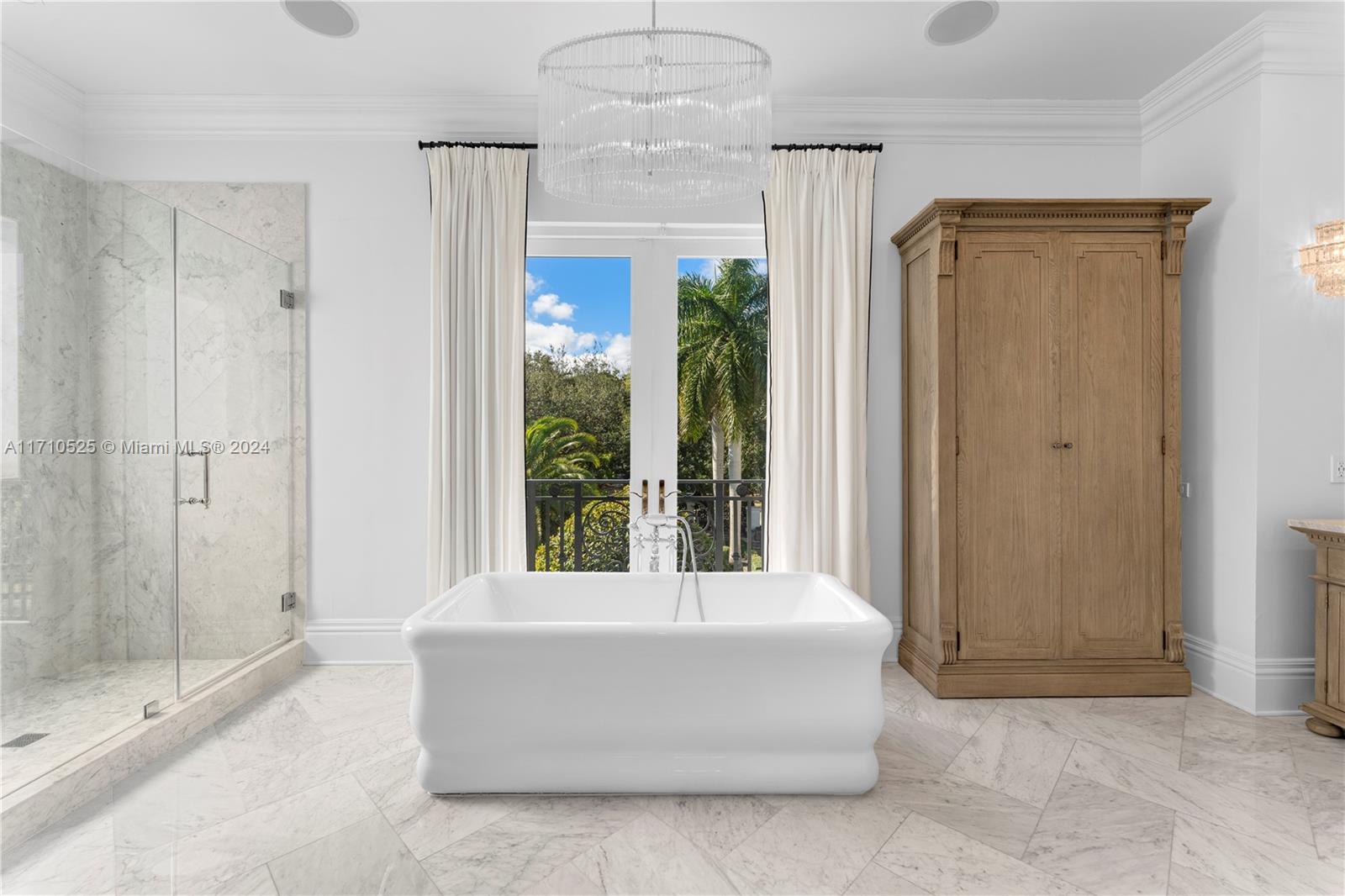 SOUTHERN GARDENS 1ST ADDN - Residential