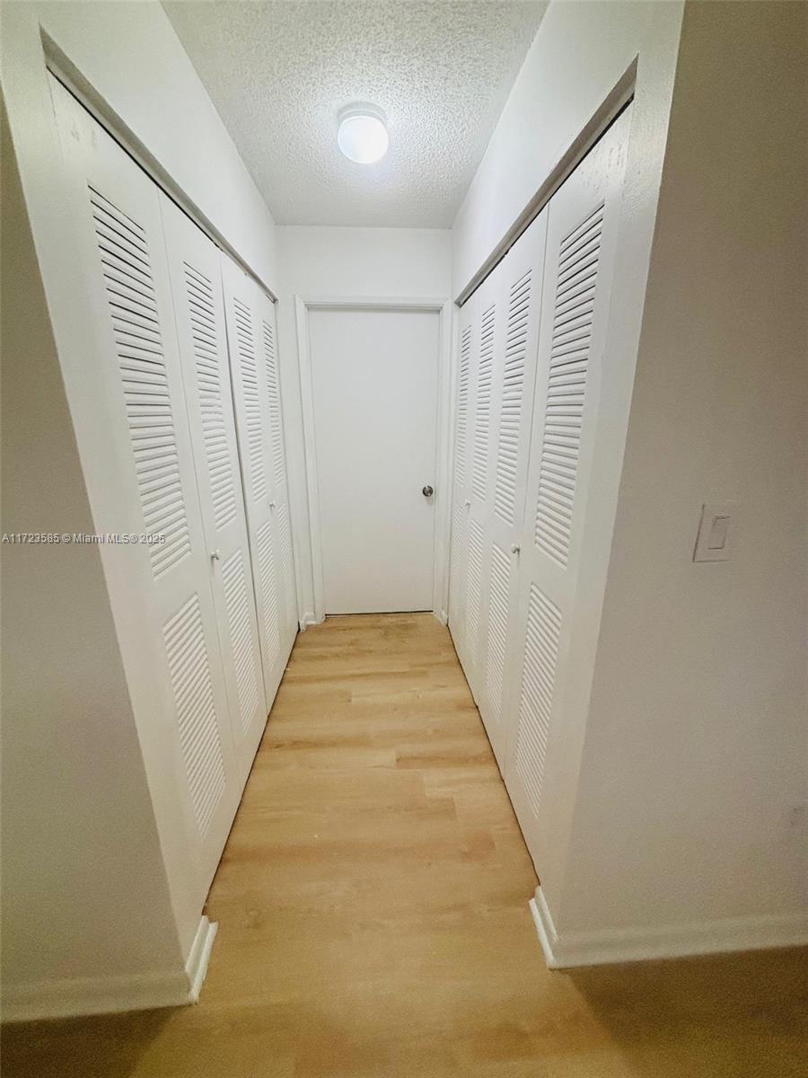 VILLAS DE VENEZIA CONDO - Residential Lease