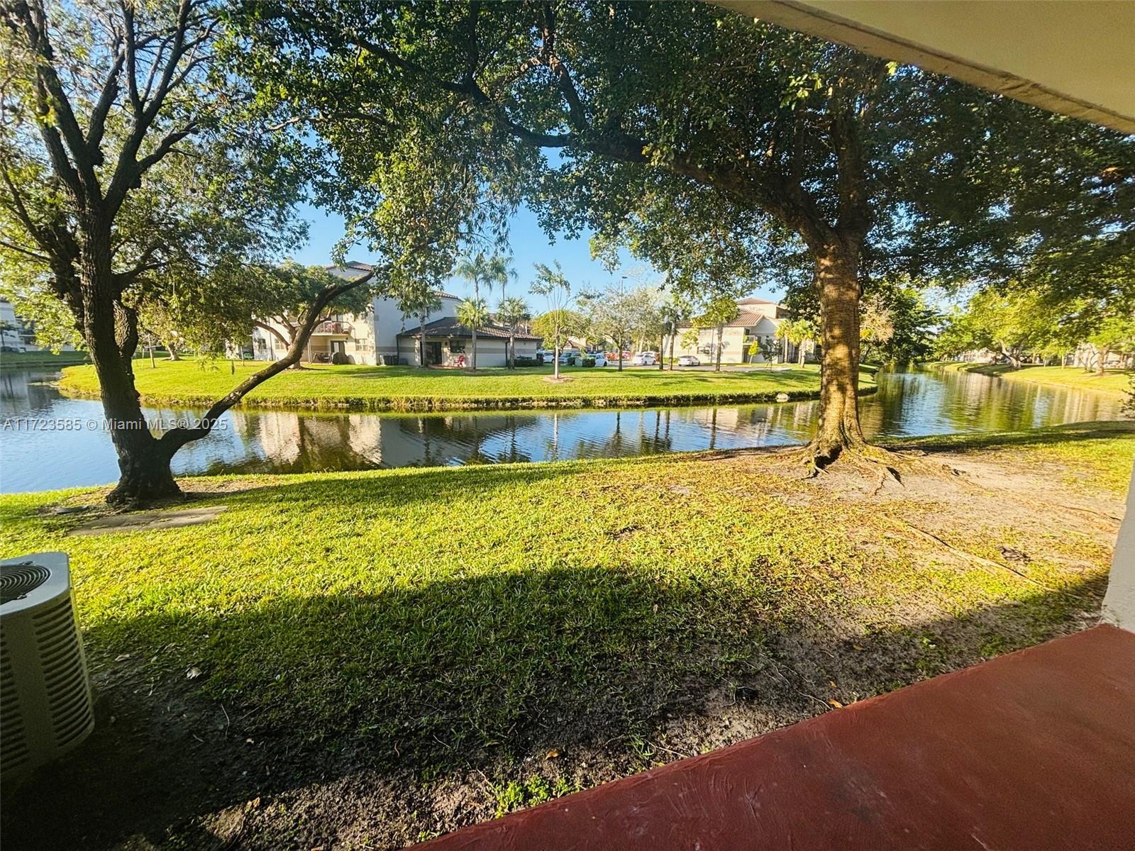 VILLAS DE VENEZIA CONDO - Residential Lease