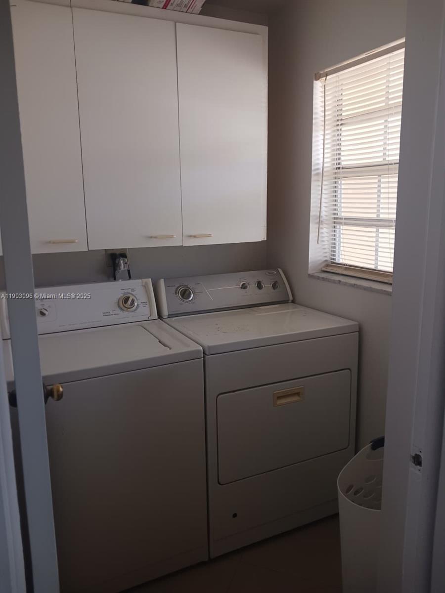 CENTRE COURT CONDO - Residential
