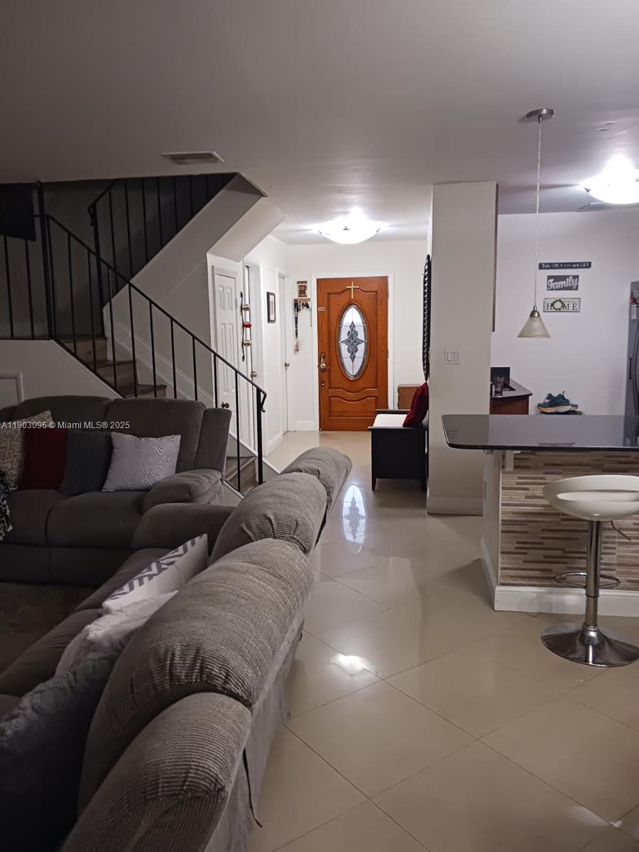 CENTRE COURT CONDO - Residential