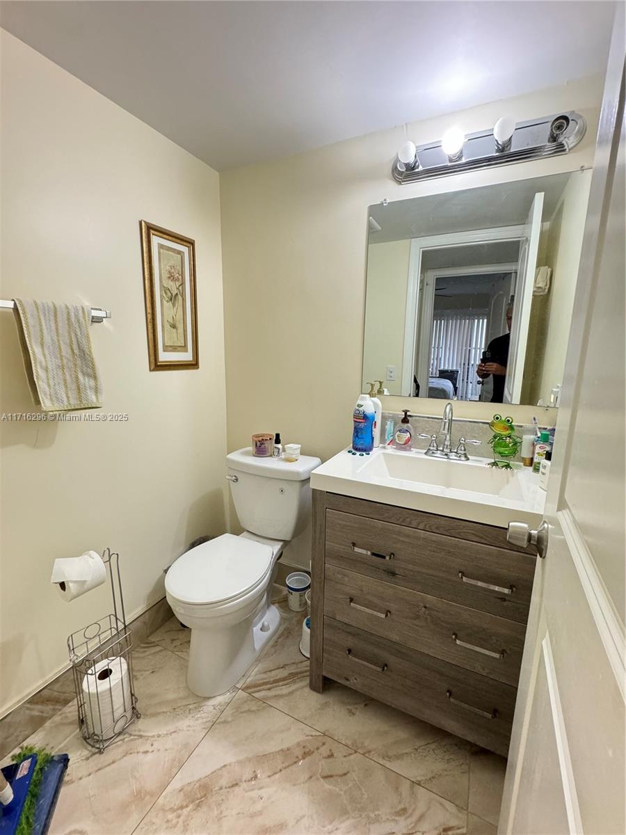 KINGSLEY AT CENTURY VILLA - Residential