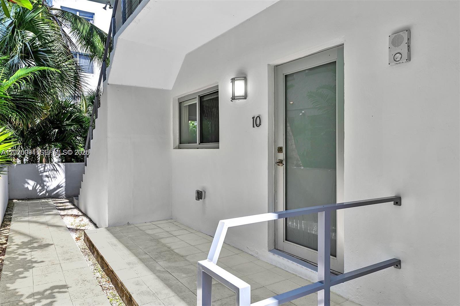 LENOX MANOR - Residential Lease