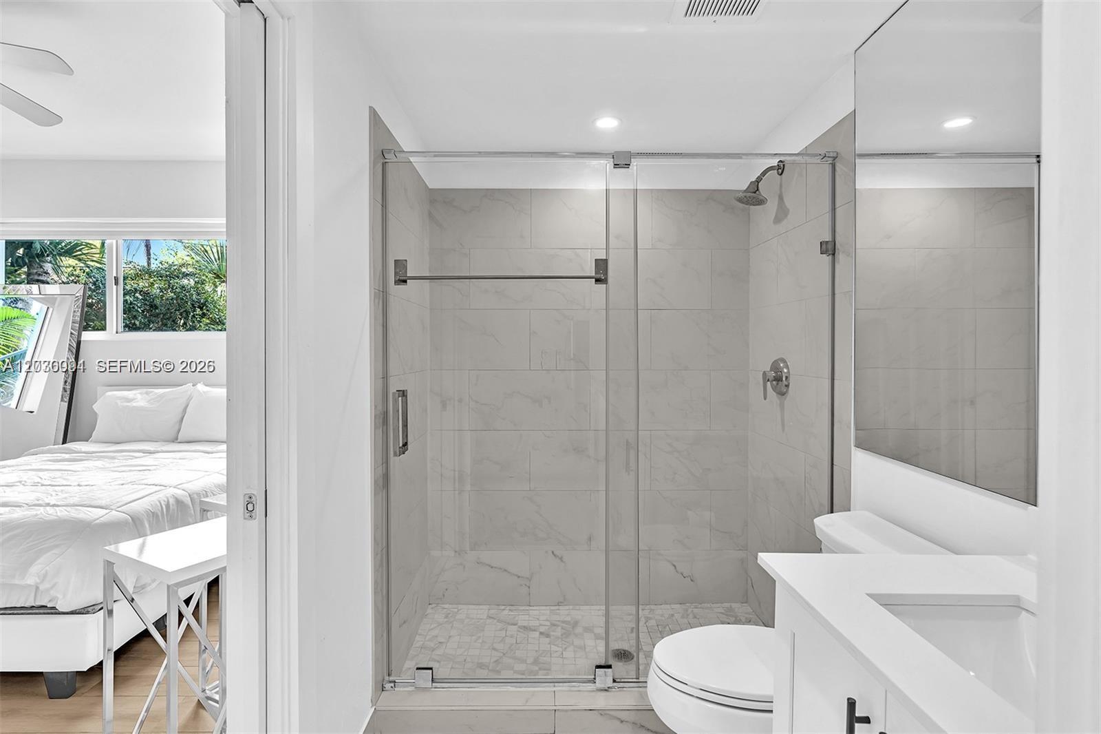 LENOX MANOR - Residential Lease