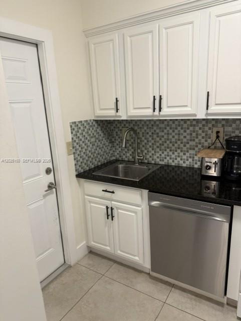 LAUDER GATE ISLES - Residential Lease