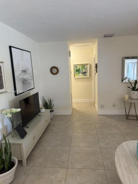 LAUDER GATE ISLES - Residential Lease