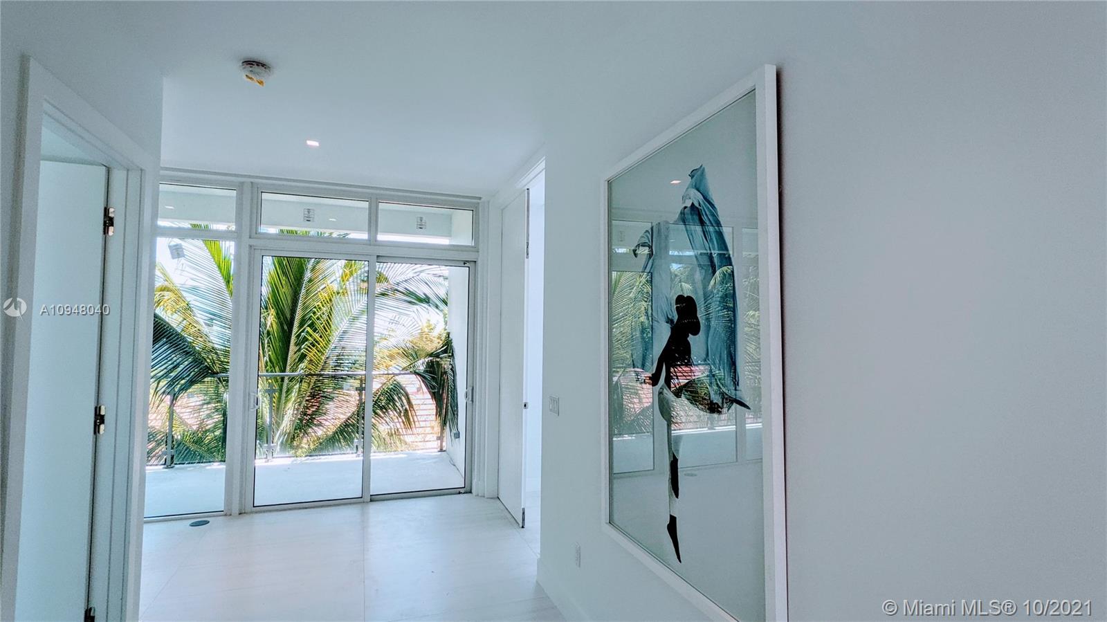 GOLDEN BEACH SEC C - Residential