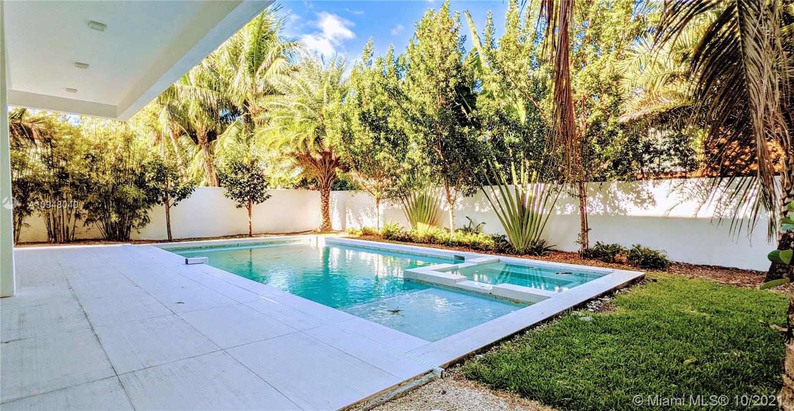 GOLDEN BEACH SEC C - Residential