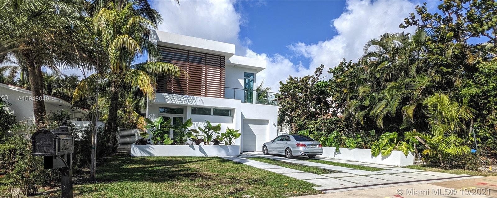 GOLDEN BEACH SEC C - Residential