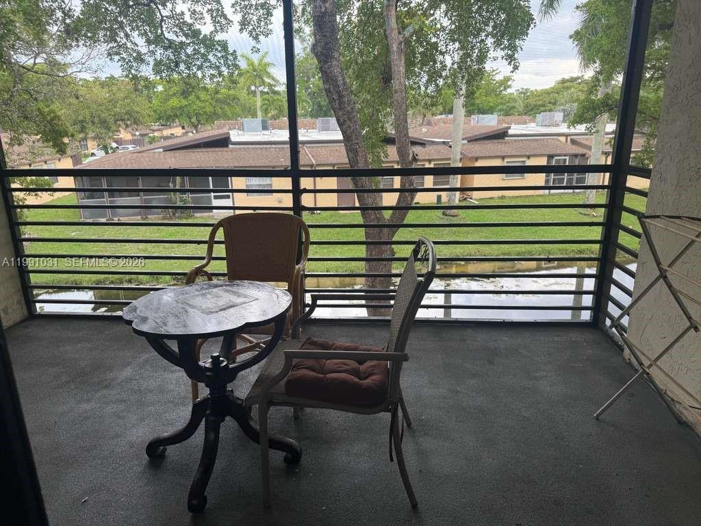 VILLAS AT CARRIAGE HILLS - Residential