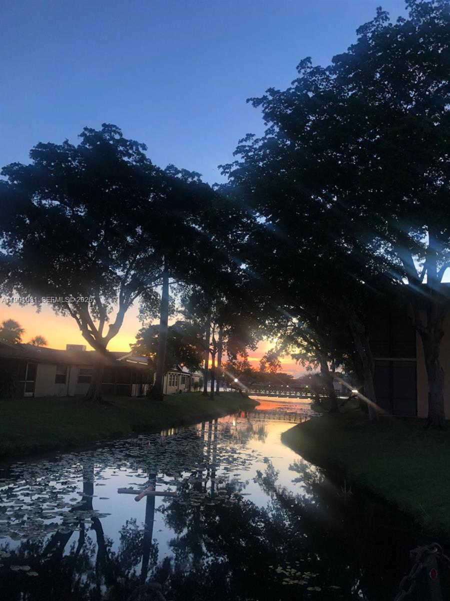 VILLAS AT CARRIAGE HILLS - Residential