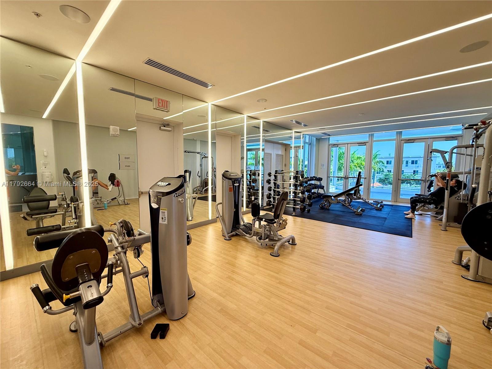 LANDMARK AT DORAL - Residential Lease
