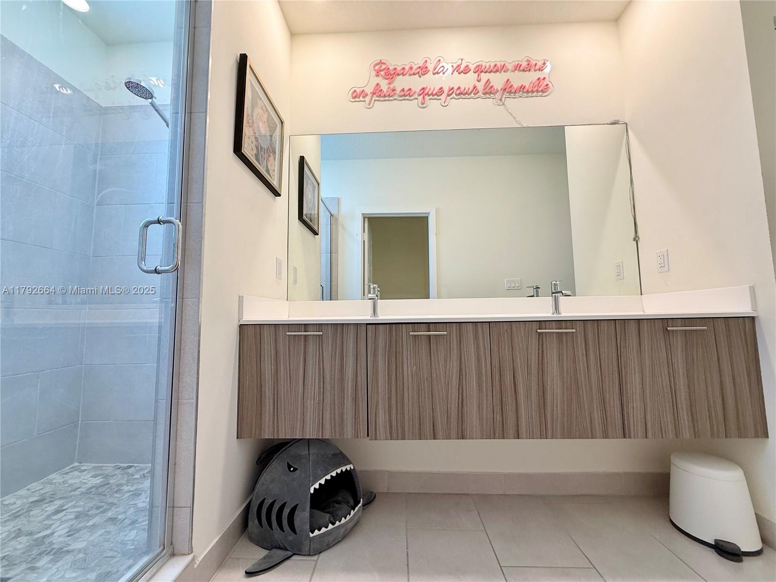 LANDMARK AT DORAL - Residential Lease