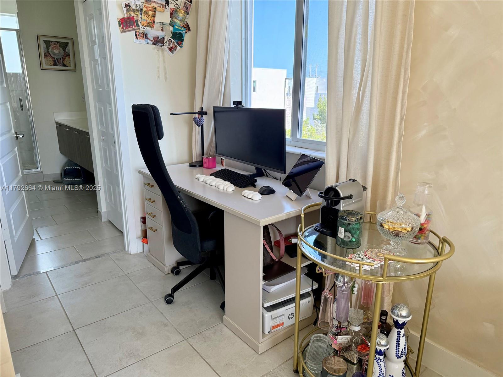 LANDMARK AT DORAL - Residential Lease