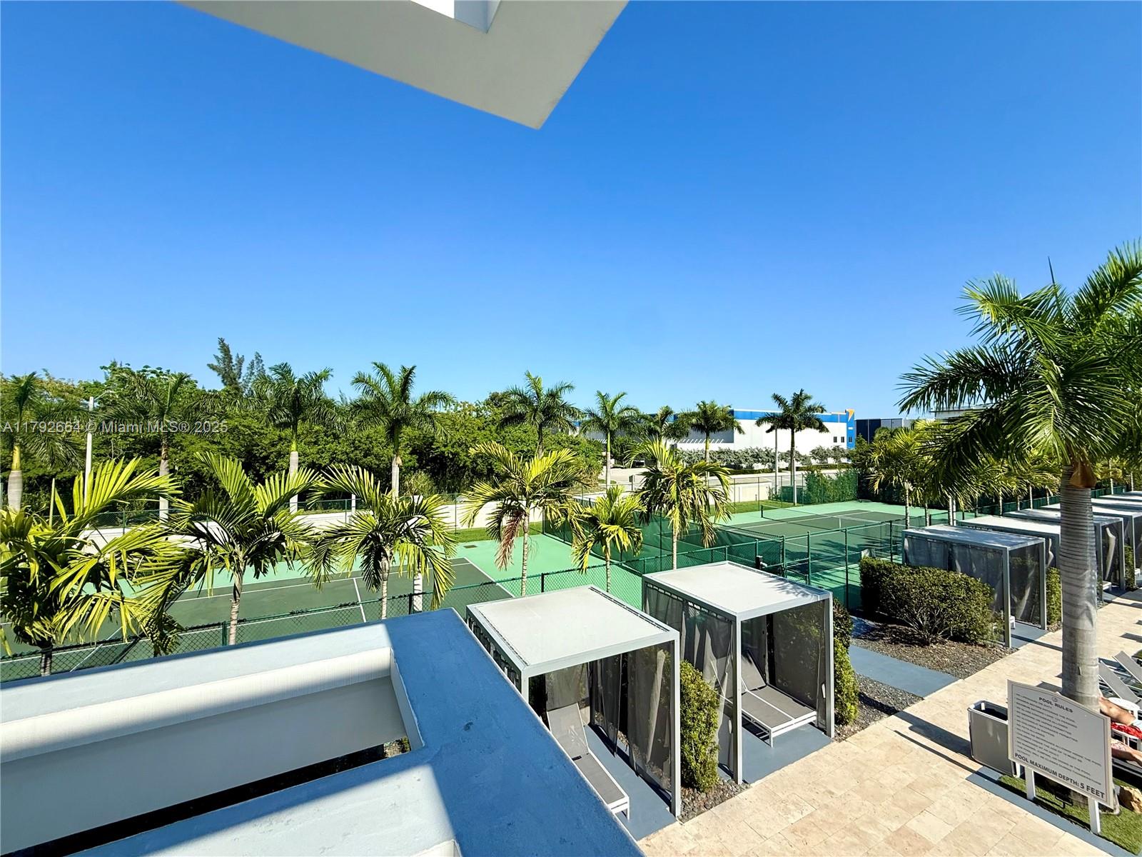 LANDMARK AT DORAL - Residential Lease