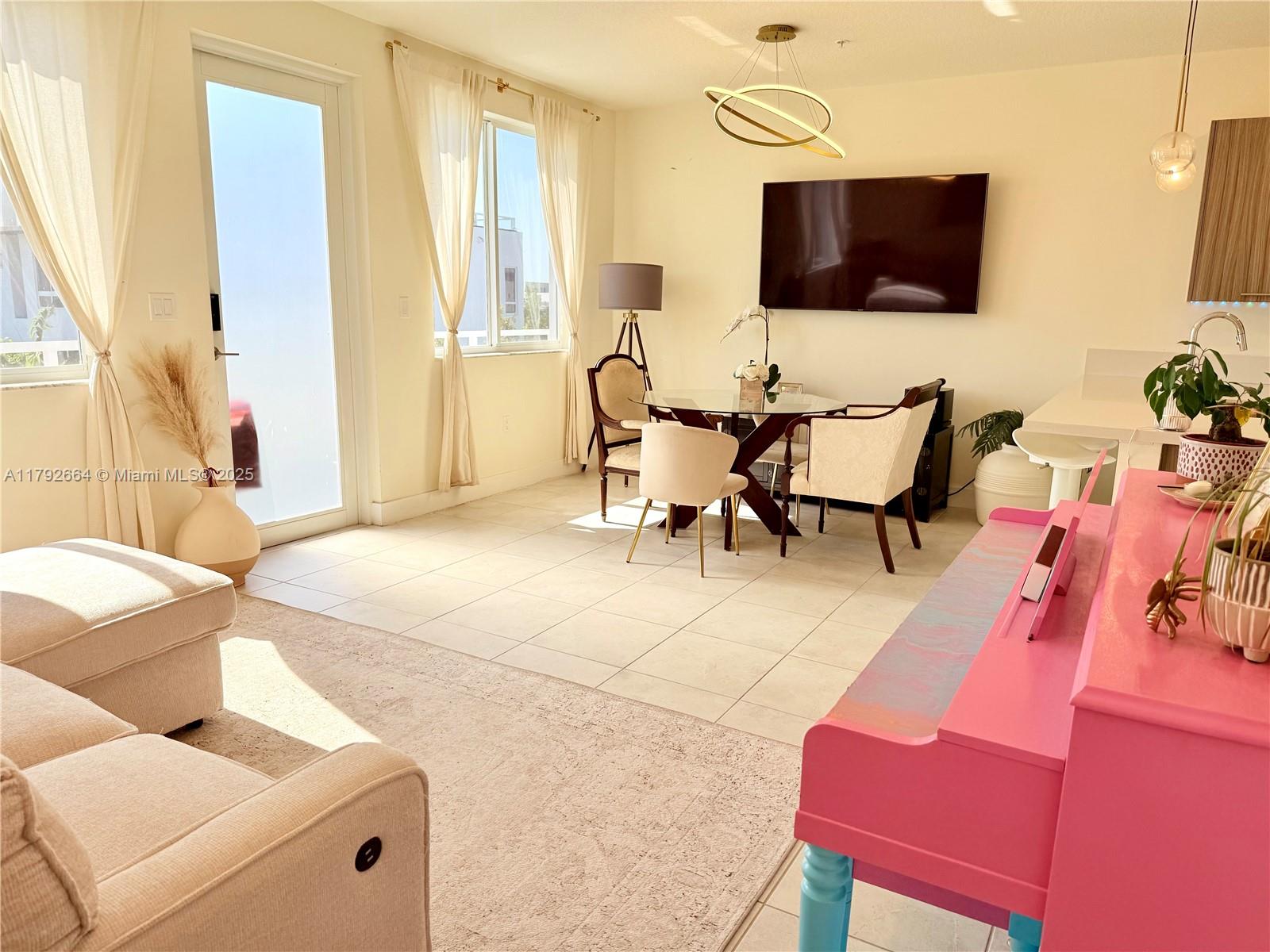 LANDMARK AT DORAL - Residential Lease