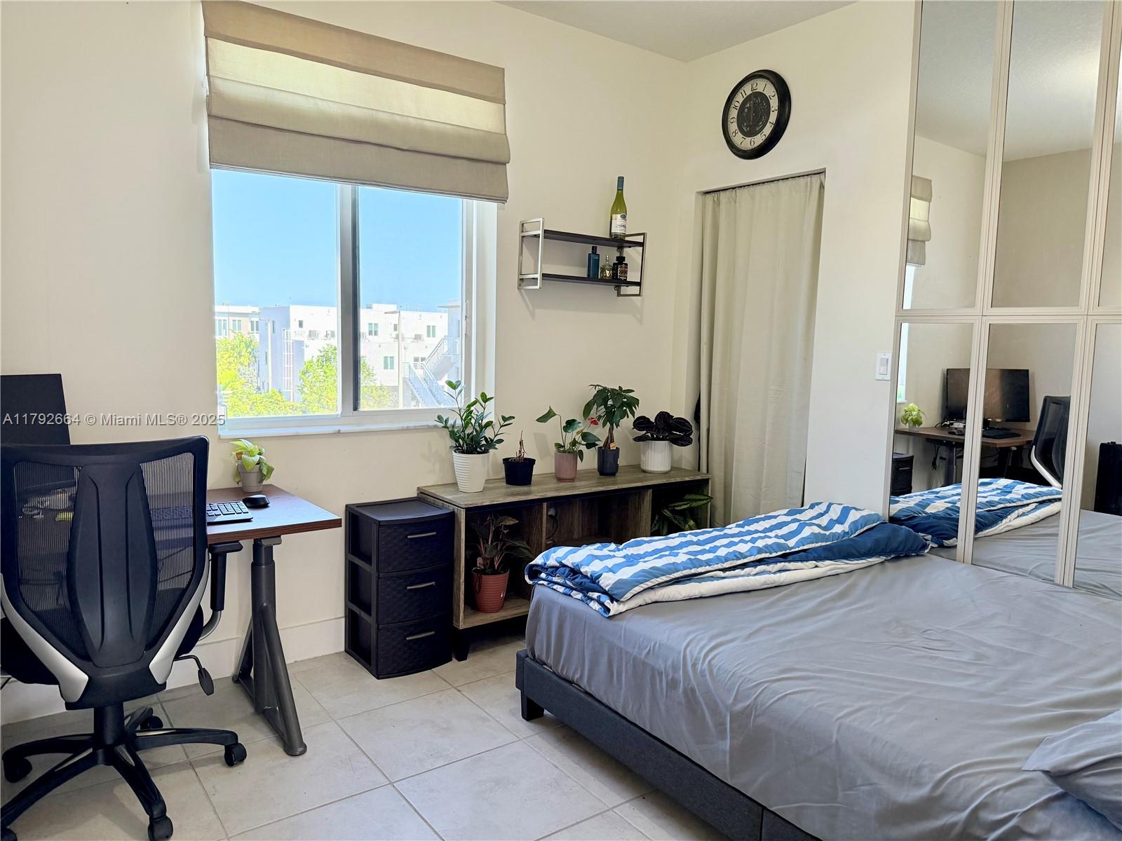 LANDMARK AT DORAL - Residential Lease